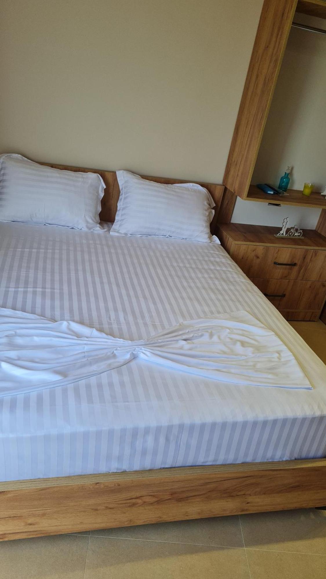 Sol Apartments Gjiri Lalzit Dıraç Dış mekan fotoğraf