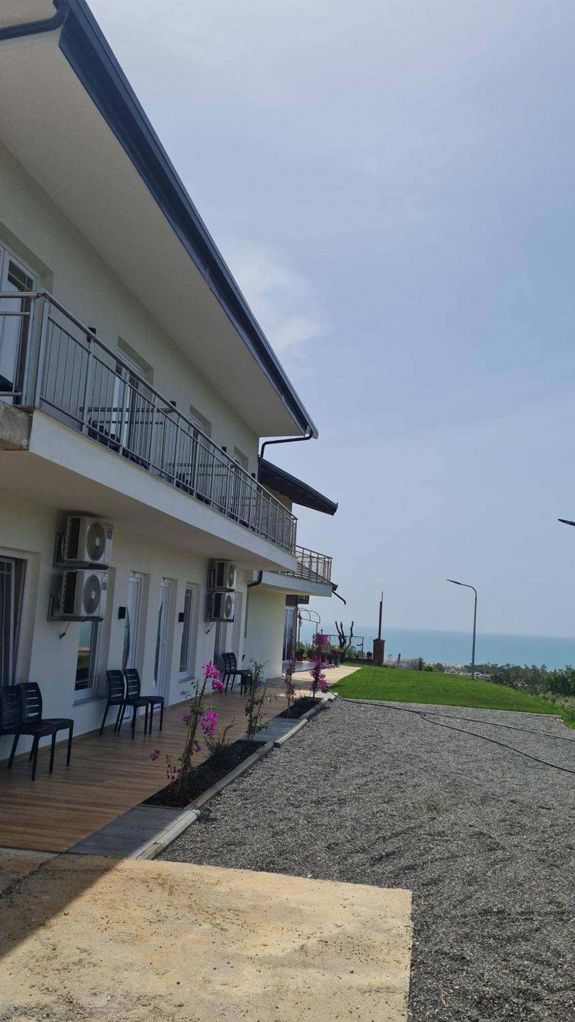 Sol Apartments Gjiri Lalzit Dıraç Dış mekan fotoğraf